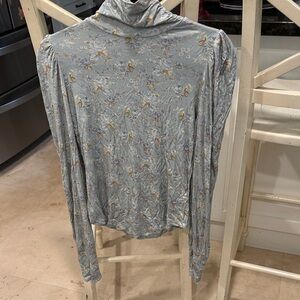 LoveShackFancy Vienna Turtleneck M